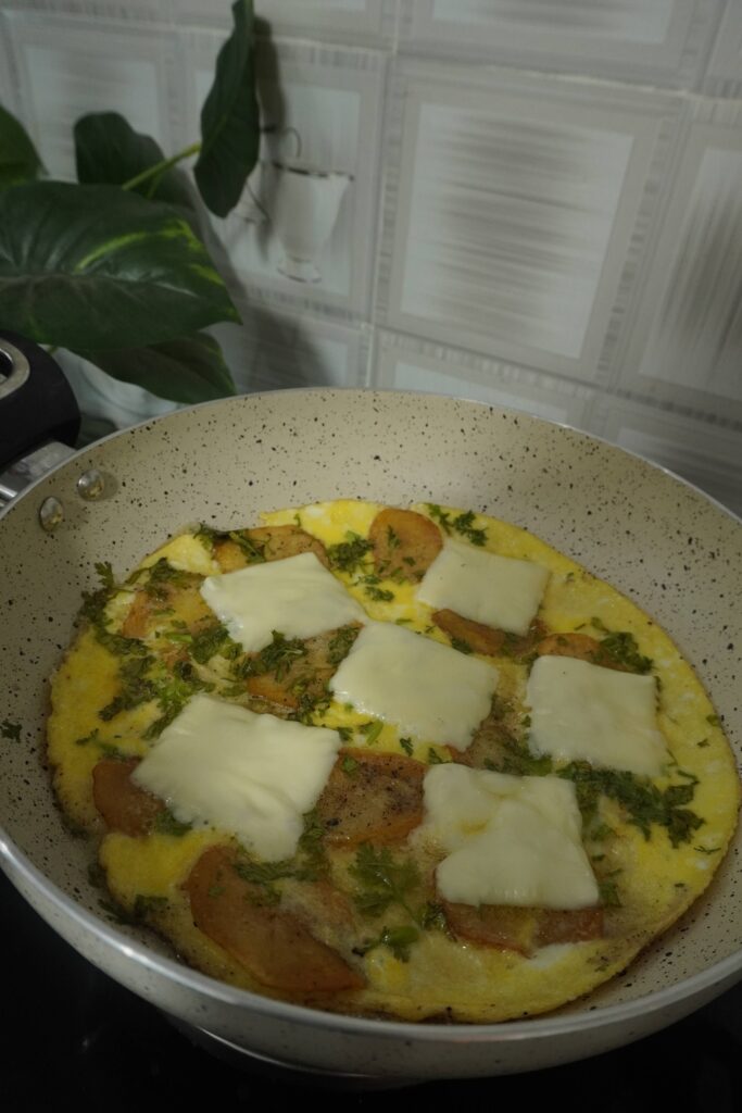 sheet pan potatoes and eggs