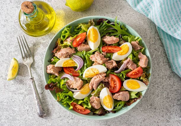 30 Easy & Healthy Lunch Ideas With Tuna Fish