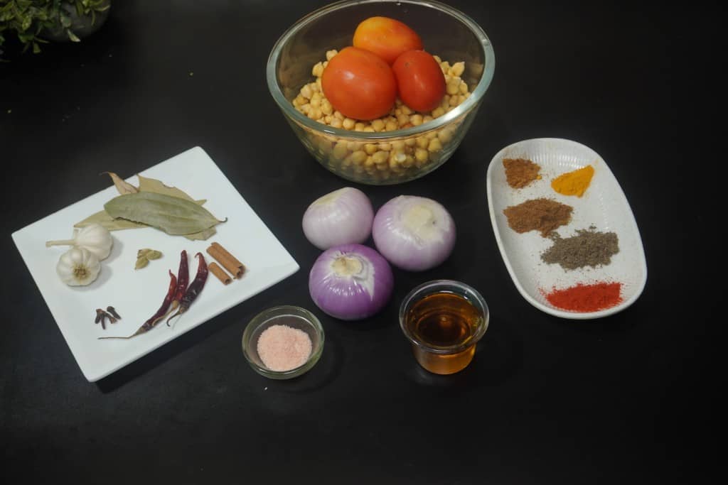ingredients for Chickpea Curry