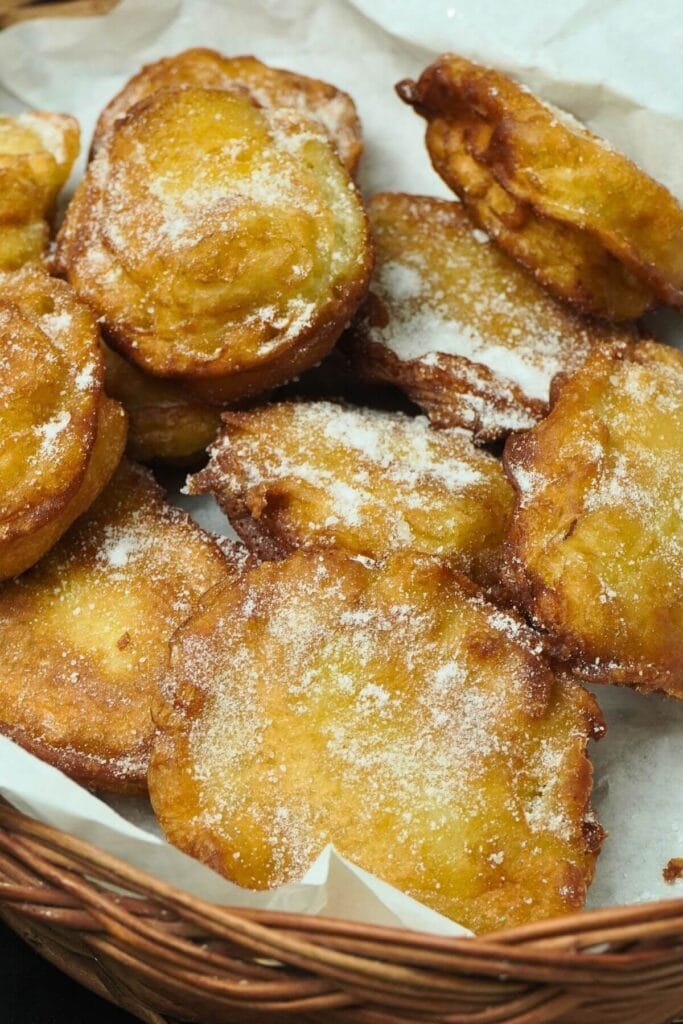 Banana Fritters Recipe garnish