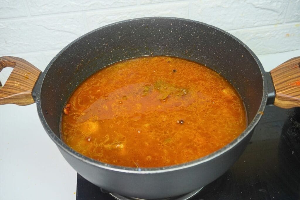 Lentil rice with beef cooking 2