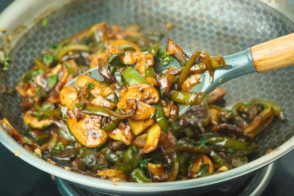 Mushroom Stir Fry With Soy Sauce step 6