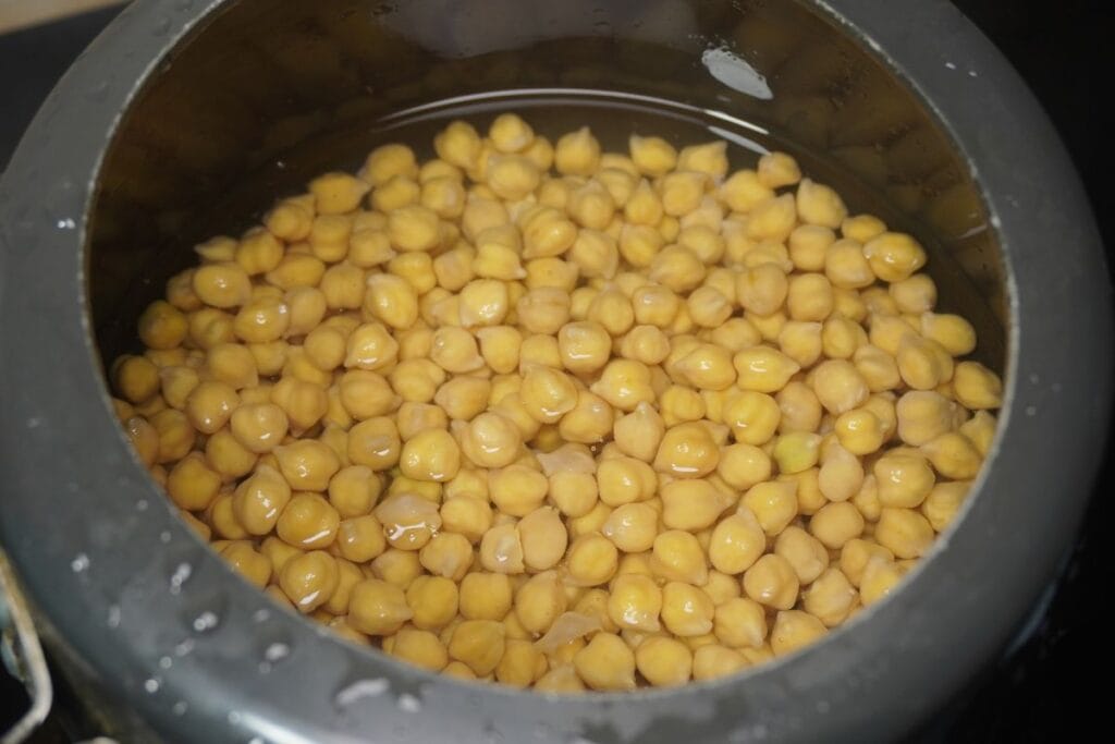 chickpea-curry soaked