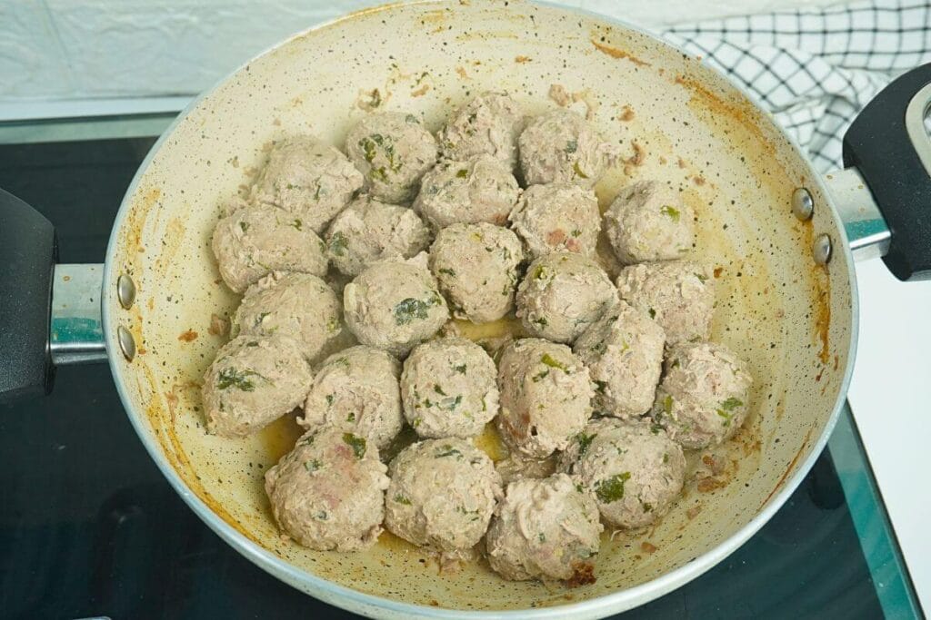 ground beef meatballs after boiling