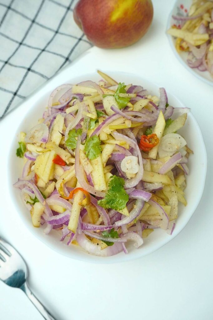 apple and onion salad ready