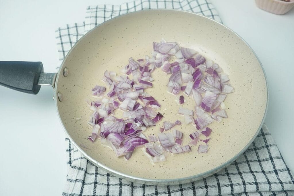 canned tuna stir fry add chopped onion