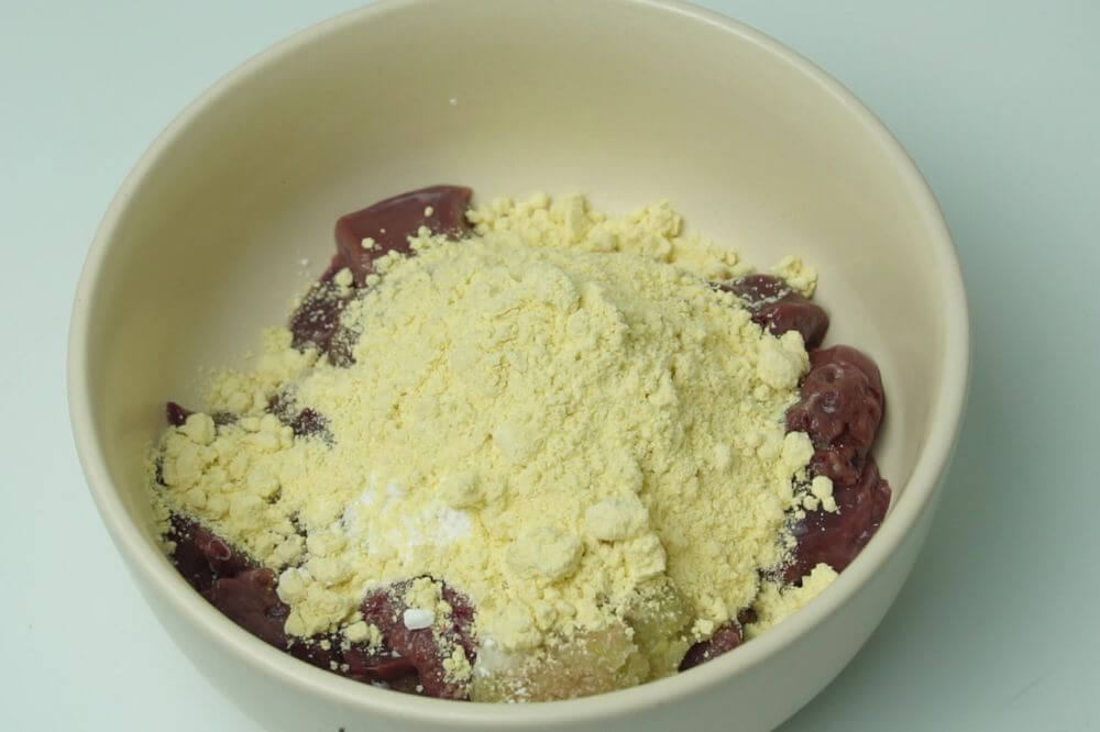 chicken liver fritters add gram flour