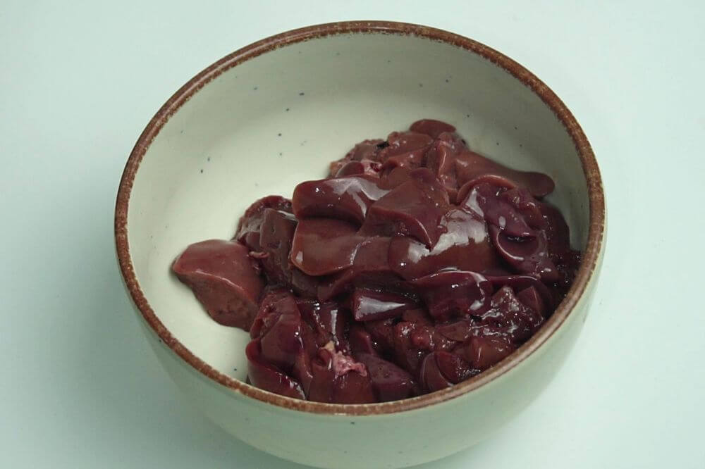 chicken liver fritters liver add in bowl