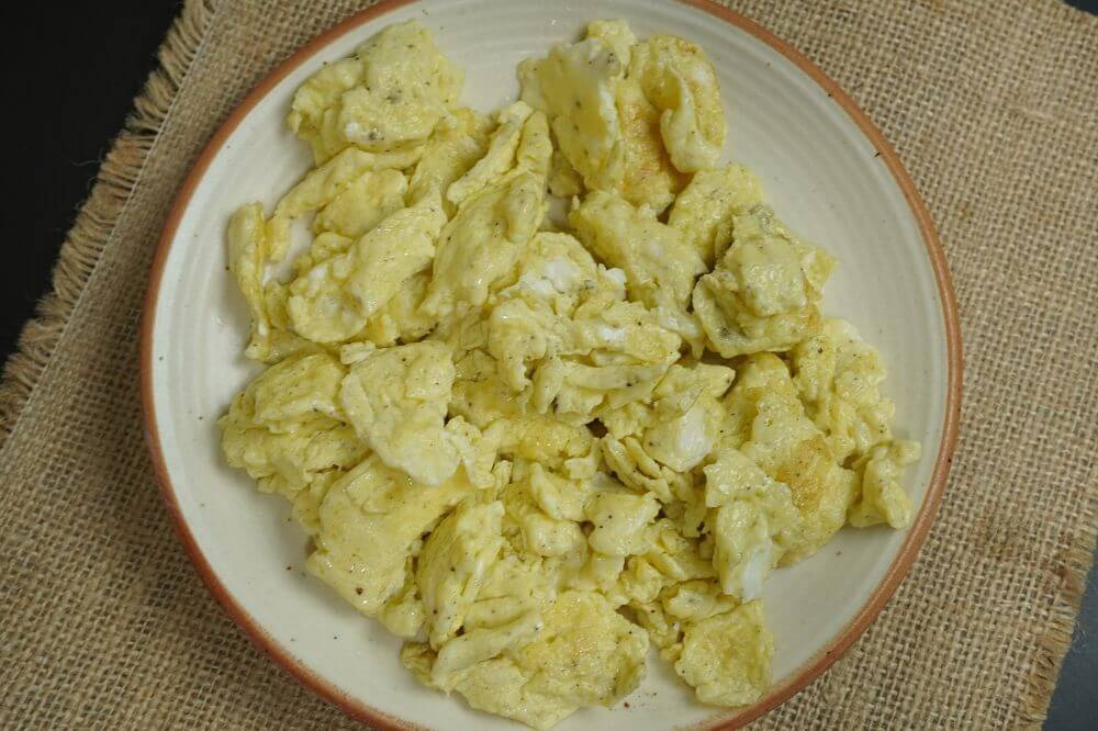 garlic butter eggs fried eggs