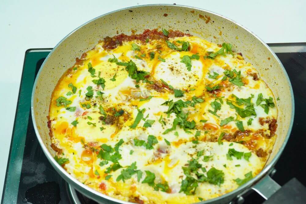 shakshuka ready to serve