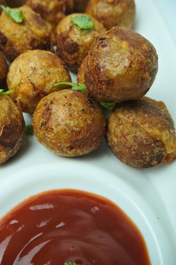 fried banana balls serving