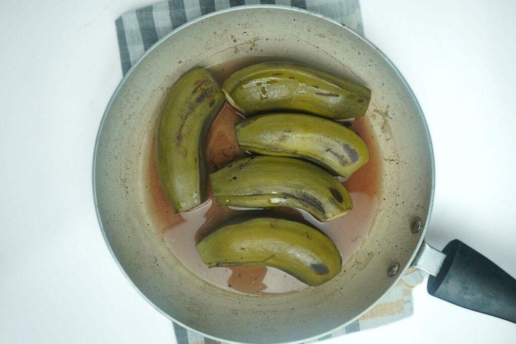 mashed green banana boilled green bananas
