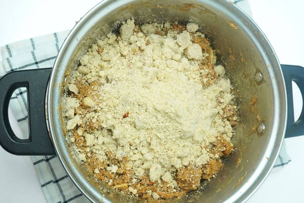 sweet vermicelli pudding kimami sewai add khoya