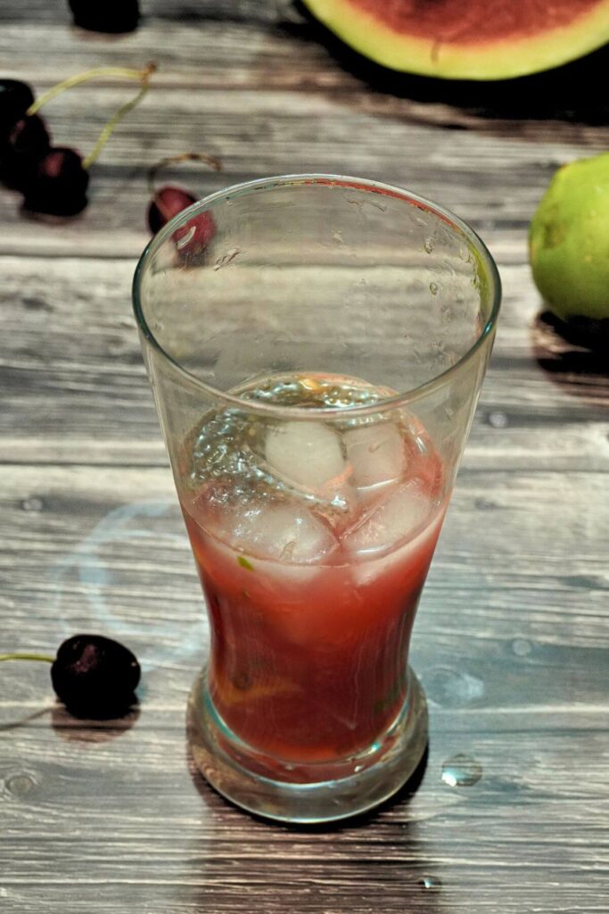 watermelon mojito add in ice cubes
