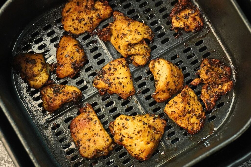 Chicken peaces in airfryer cooked