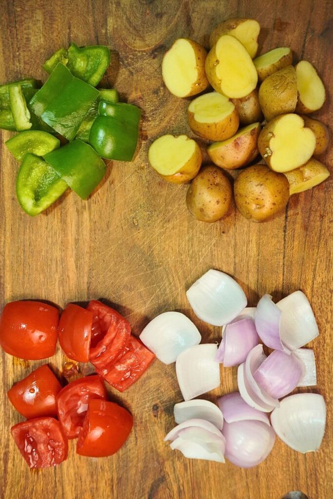 potatoes sekwere vegetable cutting
