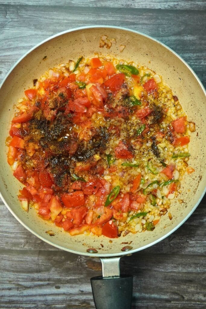 shakshuka add spices