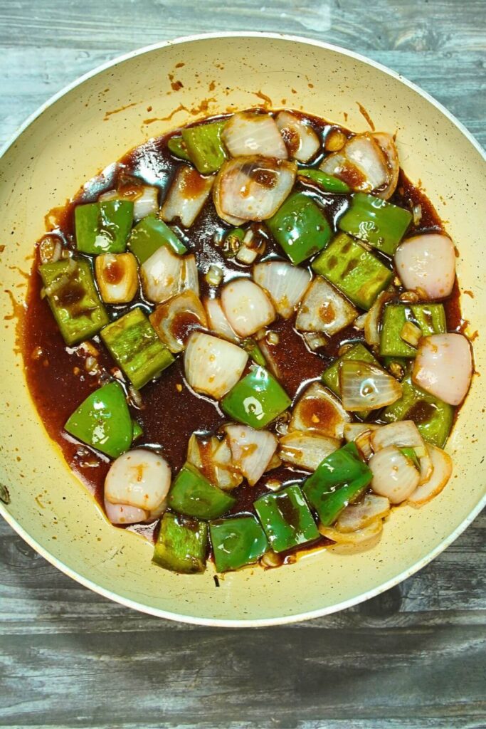chilly soya add ketucup