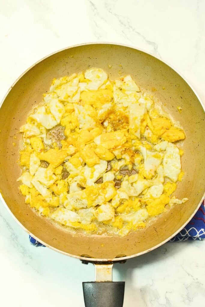 egg maggie masala srumbled