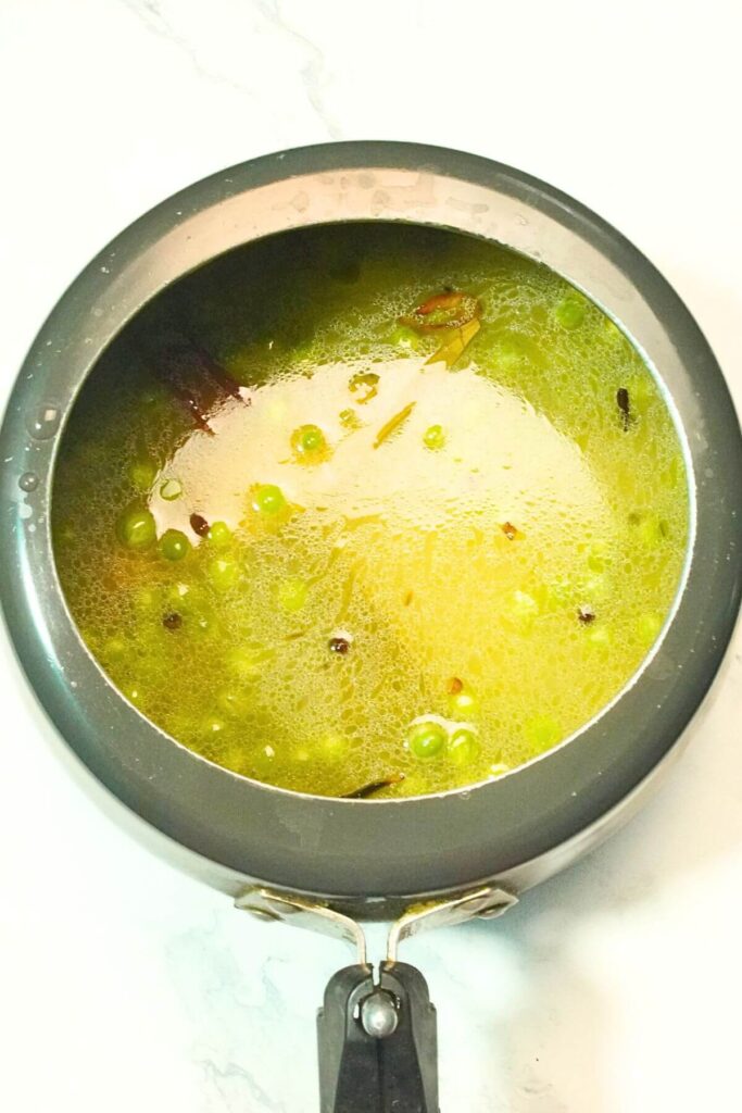 matar pulao recipe add water