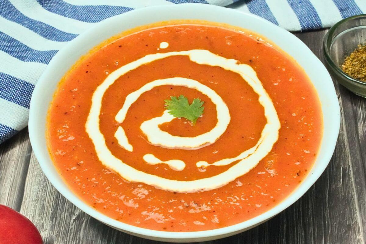 roasted tomatoes soup in airfryer feature image