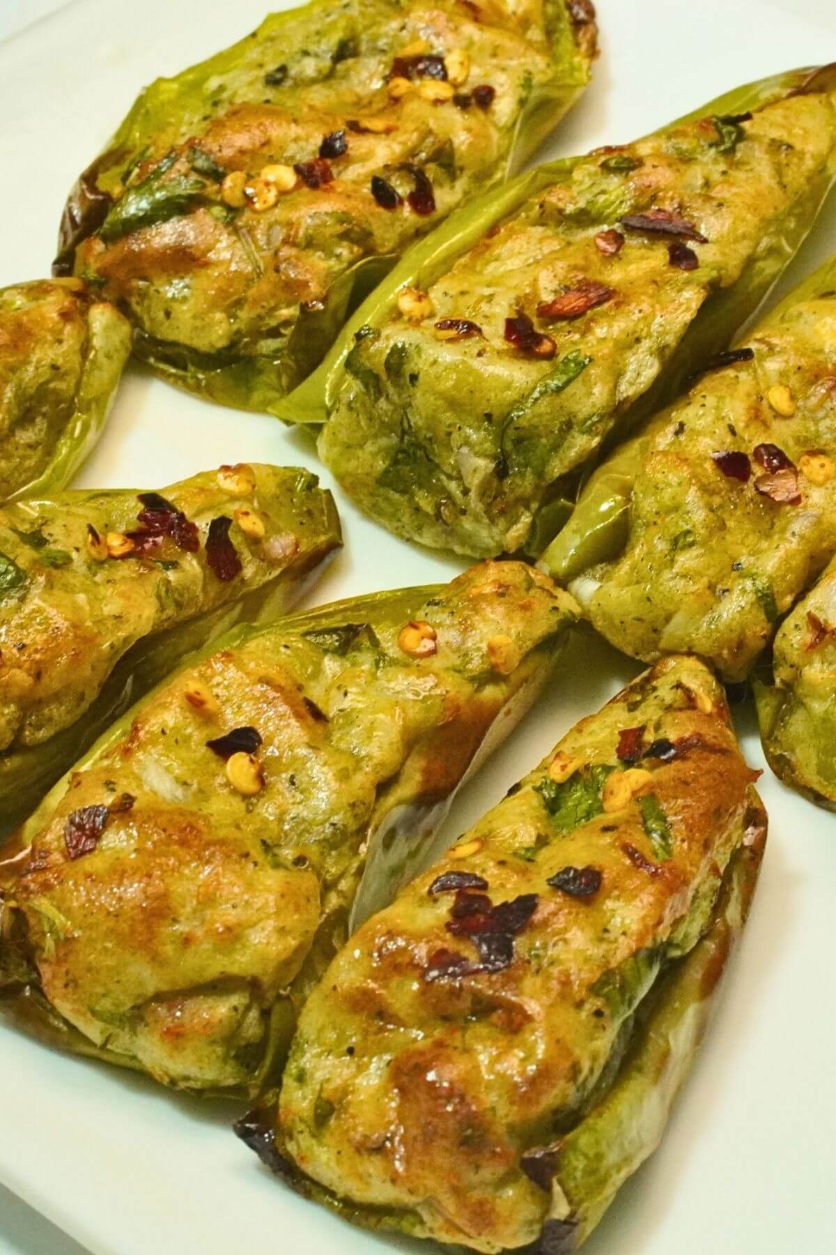 stuffed gren chilli ingredients serving