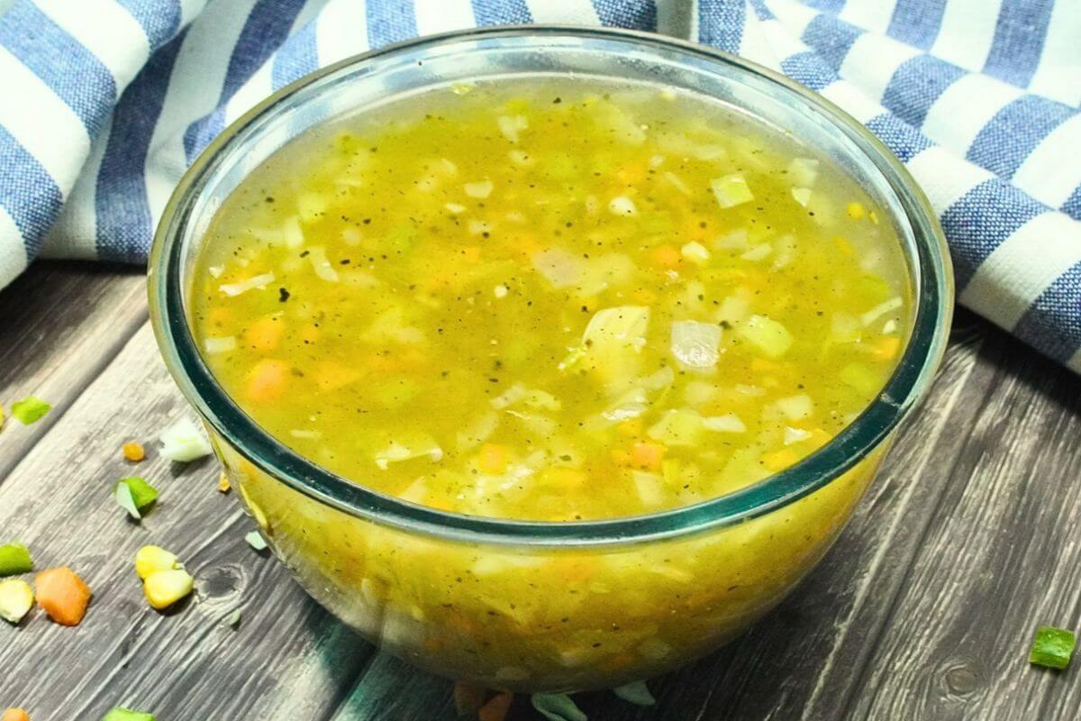vegetables soup recipe feature image
